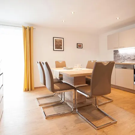 Steiger Apartment *